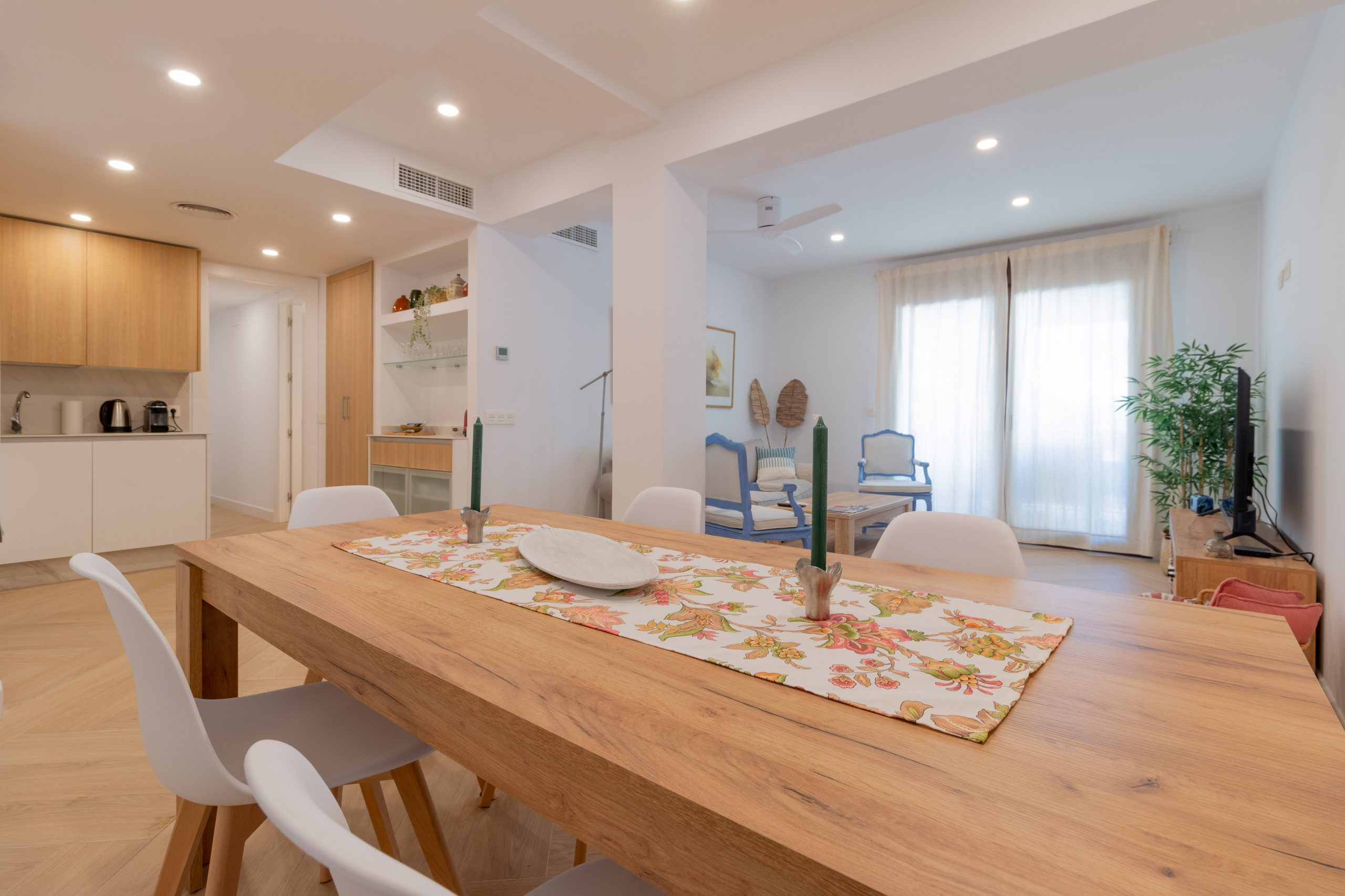 PLAZA DE PINEDA REFORMA GMO