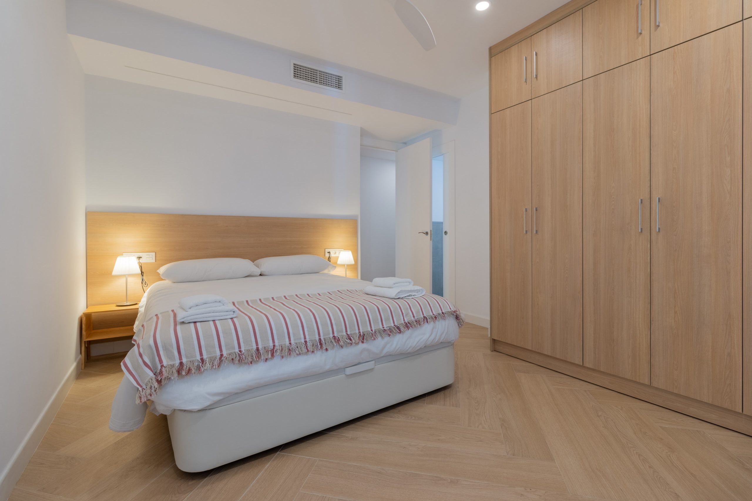 PLAZA DE PINEDA REFORMA GMO